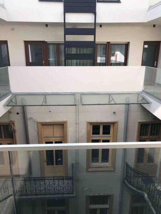 Luxury Cozy 2 Bdr Downtown Apt.5 Budapest Eksteriør bilde